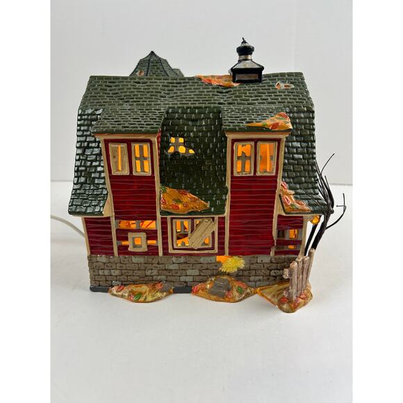 Dept 56 Haunted Barn Halloween Lighted Sound Building - Picture 7 of 11